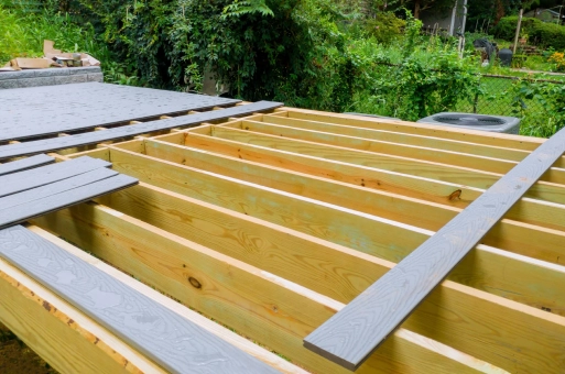 Terrasse, pergola et préau bois à Châteaubriant